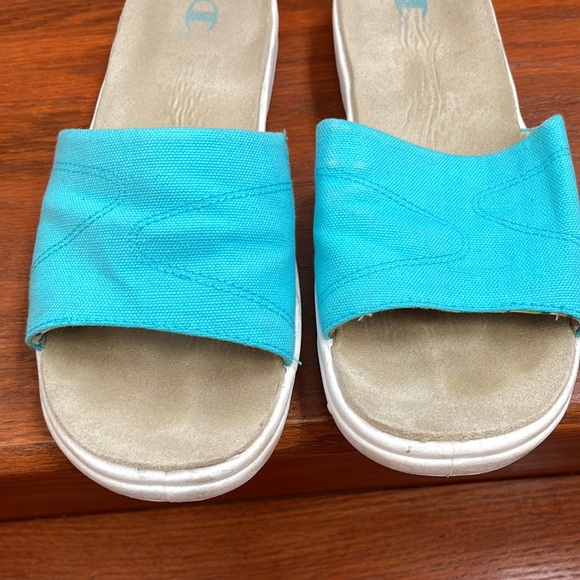 Champion Slide Sandals - Picture 4 of 16